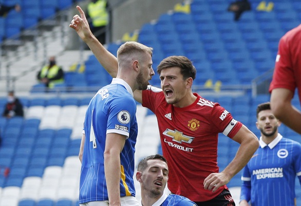 Được khung gỗ cứu thua 5 lần, Man Utd thắng nghẹt thở Brighton - Ảnh 3. Được khung gỗ cứu thua 5 lần, Man Utd thắng nghẹt thở Brighton - Ảnh 3.