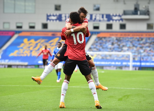 Được khung gỗ cứu thua 5 lần, Man Utd thắng nghẹt thở Brighton - Ảnh 4. Được khung gỗ cứu thua 5 lần, Man Utd thắng nghẹt thở Brighton - Ảnh 4.