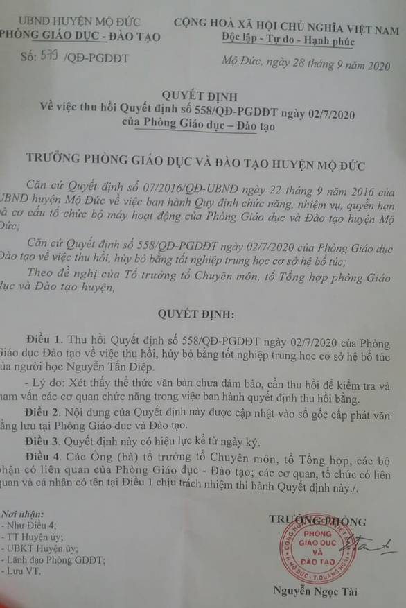 Thu hồi quyết định thu hồi bằng tốt nghiệp của phó chủ tịch thị trấn Mộ Đức - Ảnh 1. Thu hồi quyết định thu hồi bằng tốt nghiệp của phó chủ tịch thị trấn Mộ Đức - Ảnh 1.