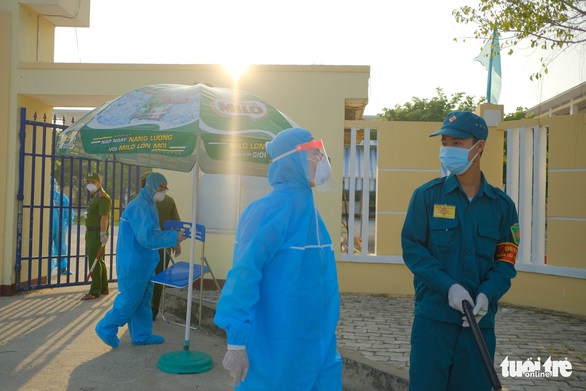47 thí sinh Đà Nẵng vào điểm thi đặc biệt sáng 3-9 - Ảnh 2. 47 thí sinh Đà Nẵng vào điểm thi đặc biệt sáng 3-9 - Ảnh 2.