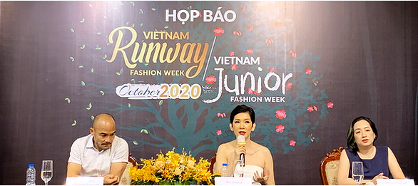 Xuân Lan ‘đặt hàng’ thiết kế bộ sưu tập mới cho cộng đồng LGBT - Ảnh 1. Xuân Lan ‘đặt hàng’ thiết kế bộ sưu tập mới cho cộng đồng LGBT - Ảnh 1.
