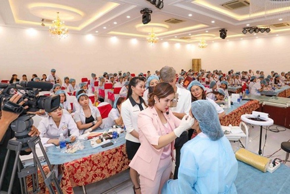 Evaxinh hợp tác Trường CĐ Bách khoa Việt Nam đào tạo nghề làm đẹp - Ảnh 3. Evaxinh hợp tác Trường CĐ Bách khoa Việt Nam đào tạo nghề làm đẹp - Ảnh 3.