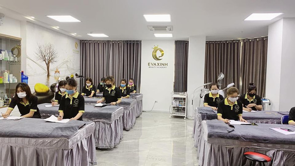 Evaxinh hợp tác Trường CĐ Bách khoa Việt Nam đào tạo nghề làm đẹp - Ảnh 1. Evaxinh hợp tác Trường CĐ Bách khoa Việt Nam đào tạo nghề làm đẹp - Ảnh 1.