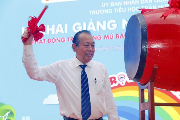 Phó thủ tướng Trương Hòa Bình dự lễ khai giảng năm học mới sáng 6-9 - Ảnh 2. Phó thủ tướng Trương Hòa Bình dự lễ khai giảng năm học mới sáng 6-9 - Ảnh 2.