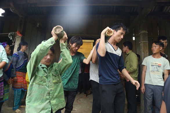 Cổng trường đè chết 3 học sinh: Bản Phung chết lặng sau buổi học đầu - Ảnh 1. Cổng trường đè chết 3 học sinh: Bản Phung chết lặng sau buổi học đầu - Ảnh 1.