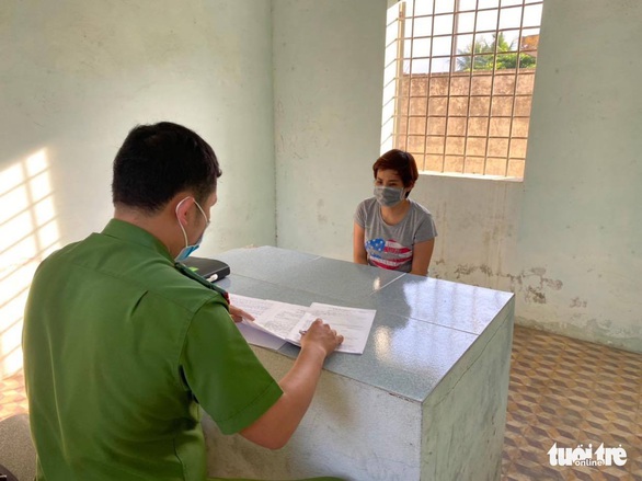 Từ vụ mất hàng loạt sổ đỏ ở Đà Nẵng: Đã khởi tố 2 vụ án, bắt tạm giam 3 người - Ảnh 2. Từ vụ mất hàng loạt sổ đỏ ở Đà Nẵng: Đã khởi tố 2 vụ án, bắt tạm giam 3 người - Ảnh 2.