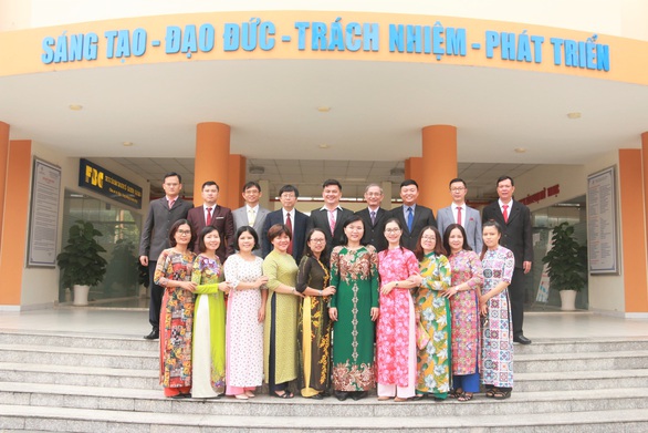 Ngành Ngôn ngữ Anh: Người làm cầu nối - Ảnh 3. Ngành Ngôn ngữ Anh: Người làm cầu nối - Ảnh 3.