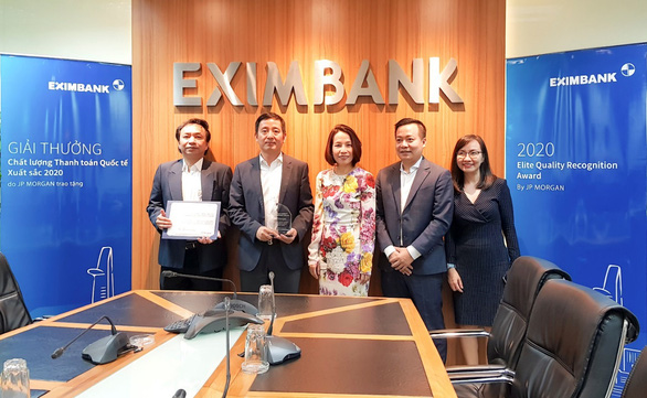 Eximbank nhận giải thưởng thanh toán quốc tế xuất sắc - Ảnh 1.