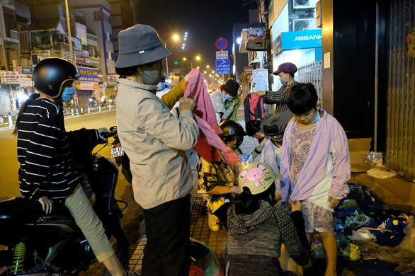 0pm Saigon 19 degrees of 5 18-year-old female students - Photo 2.