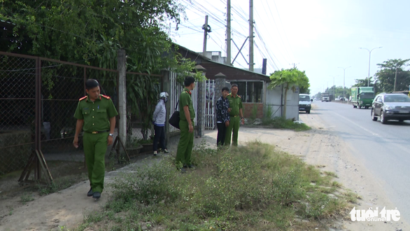 Liên tục chặn phụ nữ giữa đường, kề dao cướp tài sản: Chỉ một nghi phạm - Ảnh 2.