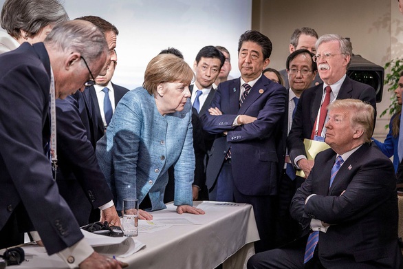 Nhìn lại nhiệm kỳ 4 năm của Tổng thống Donald Trump qua ảnh - Ảnh 17. Nhìn lại nhiệm kỳ 4 năm của Tổng thống Donald Trump qua ảnh - Ảnh 17.