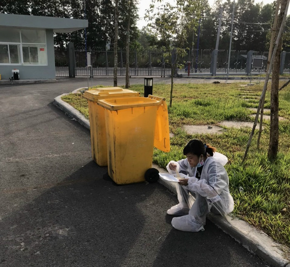 The exhausted nurse who serves in the isolated area of ​​COVID-19 had to go to the emergency room - Photo 2.