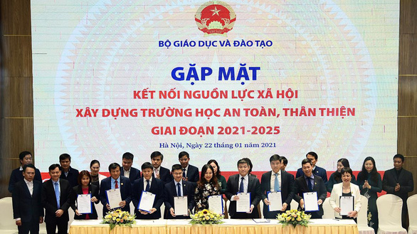 Nova Group đồng hành cùng Bộ GD&ĐT xây dựng trường học an toàn, thân thiện - Ảnh 1.