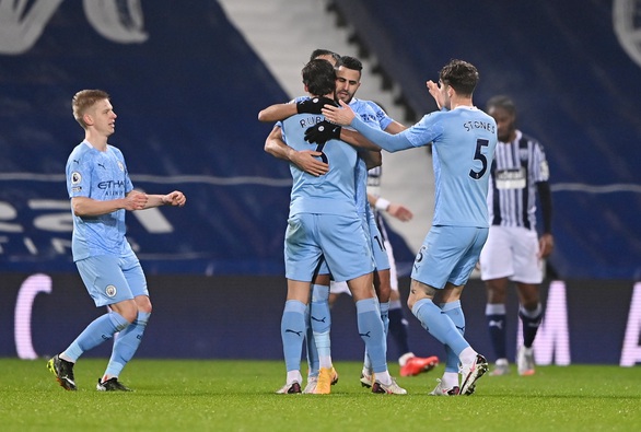 Man City lên đầu bảng Premier League - Ảnh 2. Man City lên đầu bảng Premier League - Ảnh 2.