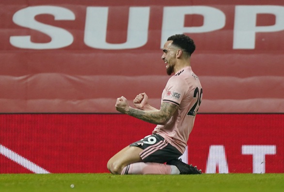 Sốc: Man Utd bị đội cuối bảng Sheffield hạ đo ván tại Old Trafford - Ảnh 1. Sốc: Man Utd bị đội cuối bảng Sheffield hạ đo ván tại Old Trafford - Ảnh 1.