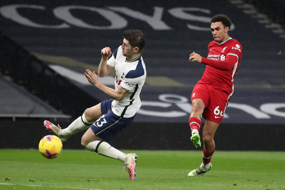 Hojbjerg lập siêu phẩm, Tottenham vẫn thua Liverpool ngay trên sân nhà - Ảnh 4.