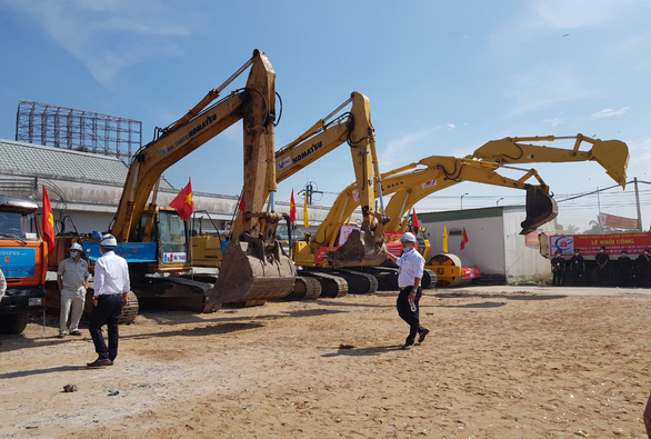 The prime minister asked to speed up the construction of the My Thuan 2 bridge, in time for the Ho Chi Minh City - Can Tho highway - Photo 2.