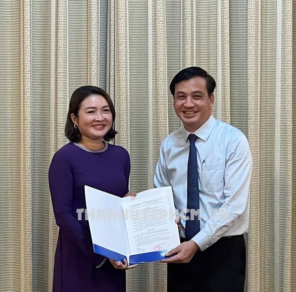 Phó chủ tịch UBND quận 7 làm phó giám đốc Sở Du lịch TP.HCM - Ảnh 1. Phó chủ tịch UBND quận 7 làm phó giám đốc Sở Du lịch TP.HCM - Ảnh 1.