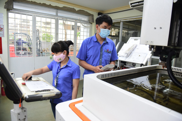 Vẫn làm hàng và giao hàng cho khách là vui rồi