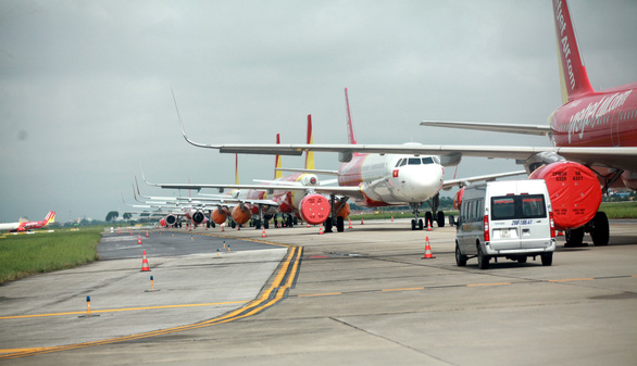 Cục Hàng không xin ý kiến địa phương khai thác trở lại các đường bay nội địa từ 5-10 - Ảnh 1.