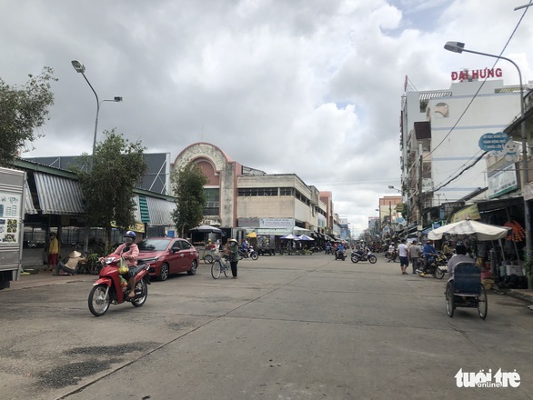 Vào Đồng Tháp làm việc phải tiêm đủ vắc xin hoặc bố trí ăn, nghỉ tại chỗ - Ảnh 1. Vào Đồng Tháp làm việc phải tiêm đủ vắc xin hoặc bố trí ăn, nghỉ tại chỗ - Ảnh 1.