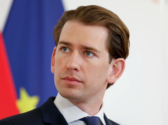 Thủ tướng trẻ nhất nước Áo từ chức vì nghi án tham nhũng - Ảnh 1.