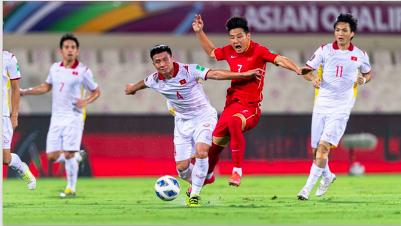 Vòng loại thứ 3 World Cup 2022: Tuyển Việt Nam còn phải học nhiều - Ảnh 1.