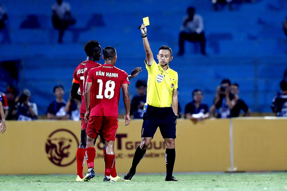 Trọng tài Ngô Duy Lân điều hành vòng loại U23 châu Á 2022 ở bảng H - Ảnh 1.