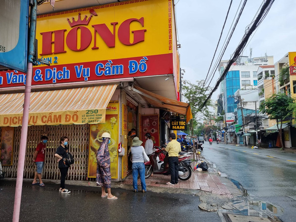 Giá vàng trong nước cao hơn thế giới đến 8,77 triệu đồng/lượng - Ảnh 1.