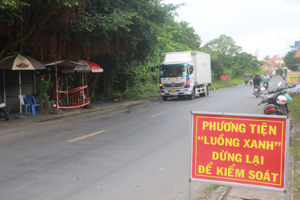 Người từ nơi chưa công bố cấp độ dịch vào Bạc Liêu được xem là đến từ vùng nguy cơ cao - Ảnh 1.