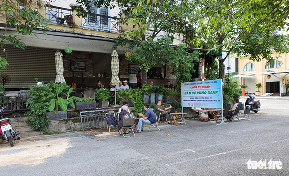 Tin sáng 20-10: 55 tỉnh thành đánh giá xong cấp độ dịch; TP.HCM đề nghị mở bán hàng ăn uống tại chỗ - Ảnh 3. Tin sáng 20-10: 55 tỉnh thành đánh giá xong cấp độ dịch; TP.HCM đề nghị mở bán hàng ăn uống tại chỗ - Ảnh 3.