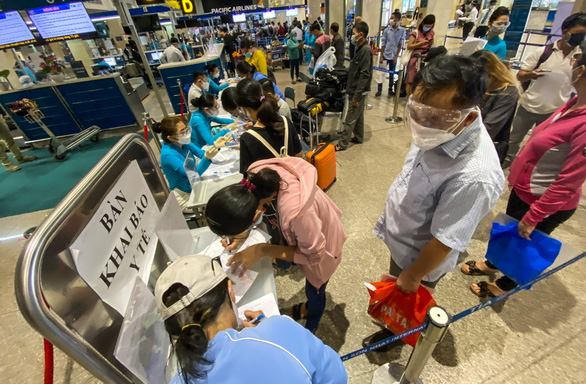 Thêm nhiều chuyến bay, giá vé giảm - Ảnh 1.