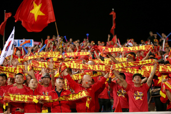 Ngày 27-10 bán vé các trận tuyển Việt Nam với Nhật, Saudi Arabia, giá cao nhất 1,2 triệu đồng - Ảnh 1.