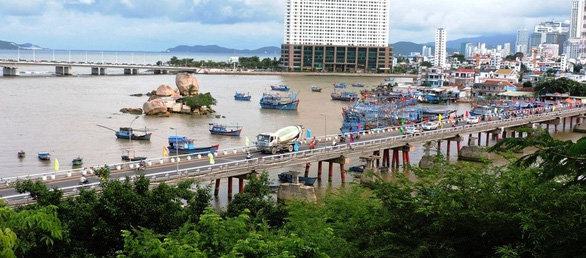 Giữ lại cầu Xóm Bóng Nha Trang khi xây cầu mới: Bộ không đồng ý? - Ảnh 3.
