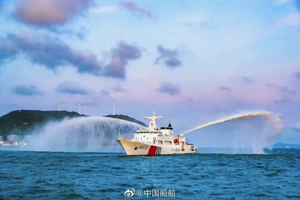 Trung Quốc muốn gì khi đưa tàu tuần tra 10.000 tấn xuống Biển Đông? - Ảnh 2.