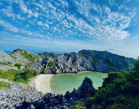 Muốn vác ba lô lên đường, lại... bỏ xuống vì muôn vàn trở ngại - Ảnh 1. Muốn vác ba lô lên đường, lại... bỏ xuống vì muôn vàn trở ngại - Ảnh 1.
