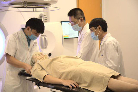 Bệnh viện Ung bướu Hưng Việt được hỗ trợ chuyên môn từ Bệnh viện K - Ảnh 2.