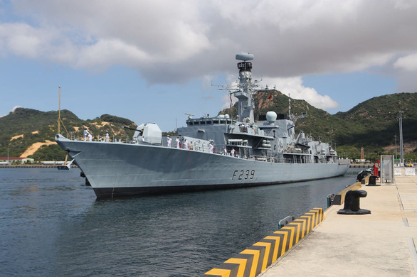 Sức mạnh của khinh hạm HMS Richmond của Anh đang thăm Việt Nam - Ảnh 1.