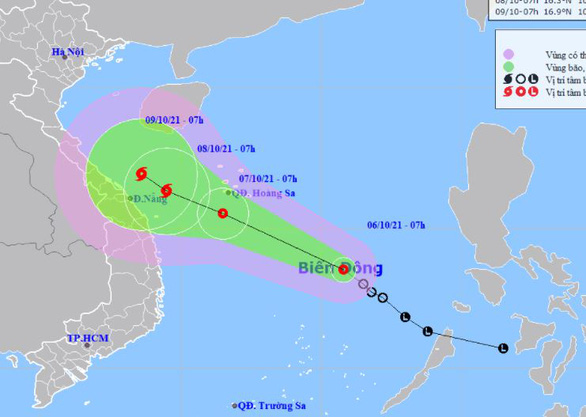 Áp thấp nhiệt đới cách Song Tử Tây 270km, tiếp tục mạnh lên - Ảnh 1.