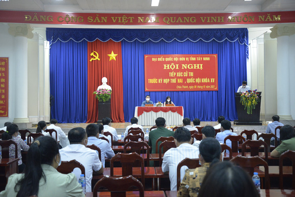 Cử tri Tây Ninh kiến nghị huy động xã hội hóa trong việc mua vắc xin - Ảnh 1.