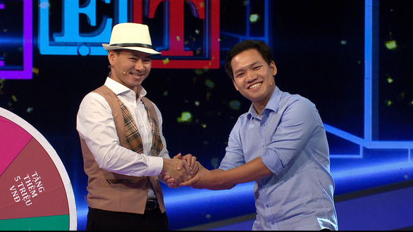 Người chơi thắng giải thưởng cao nhất của Vua tiếng Việt; Min làm MV về sở thích hít drama - Ảnh 2.