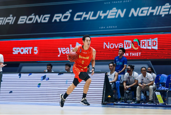 Tuyển bóng rổ Việt Nam khởi đầu chật vật - Ảnh 1.