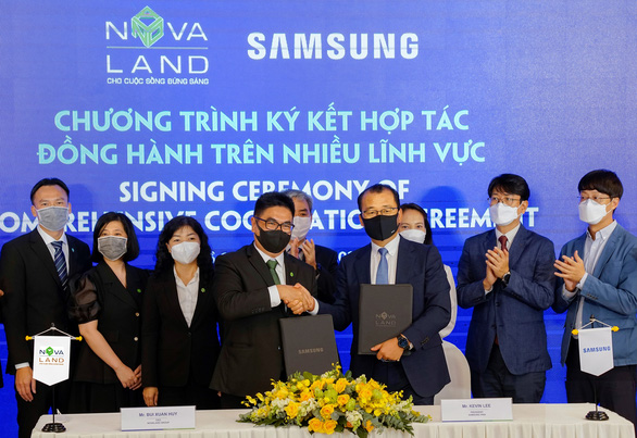 Novaland và Samsung ký kết hợp tác, đồng hành lâu dài trên nhiều lĩnh vực - Ảnh 1.