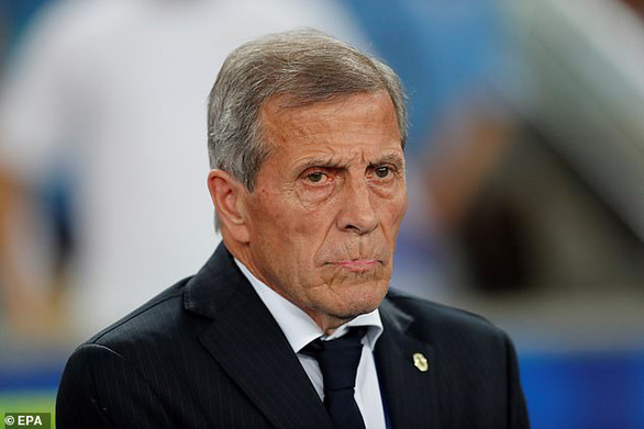 HLV Oscar Tabarez bị sa thải sau 15 năm dẫn dắt đội tuyển Uruguay - Ảnh 1.