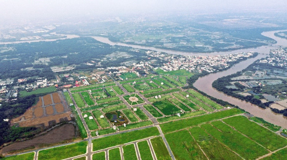 Nhà Bè sắp lên quận trước 2025, đất nền liền kề sôi động - Ảnh 3. Nhà Bè sắp lên quận trước 2025, đất nền liền kề sôi động - Ảnh 3.
