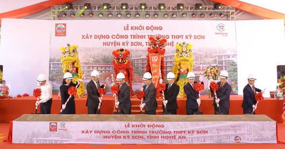 Xây trường ở Nghệ An, Trung Nam cam kết đầu tư cho con người và phát triển bền vững - Ảnh 1.