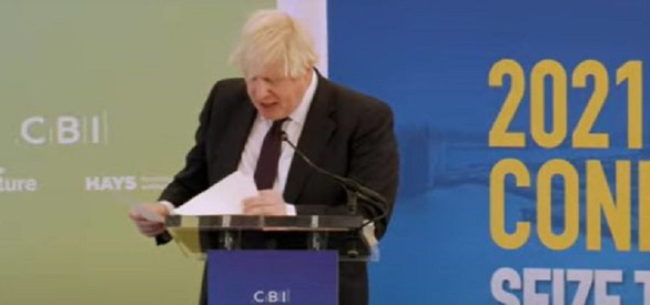 Chú lợn Peppa cứu Thủ tướng Anh khi đang đọc diễn văn - Ảnh 2.