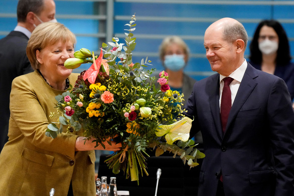 Nội các Đức chia tay bà Merkel - Ảnh 2.