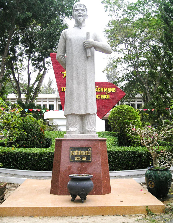 Thi sĩ Hồ Xuân Hương, Nguyễn Đình Chiểu được UNESCO kỷ niệm - Ảnh 1.