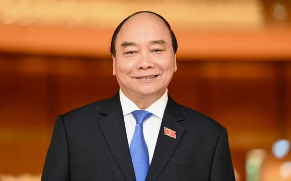 Chủ tịch nước Nguyễn Xuân Phúc lên đường thăm chính thức Thụy Sĩ, Nga - Ảnh 1.